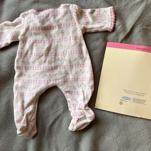 American Girl Bitty Twins Bitty Baby Sleeper, Love Bibs set - Picture 6 of 9